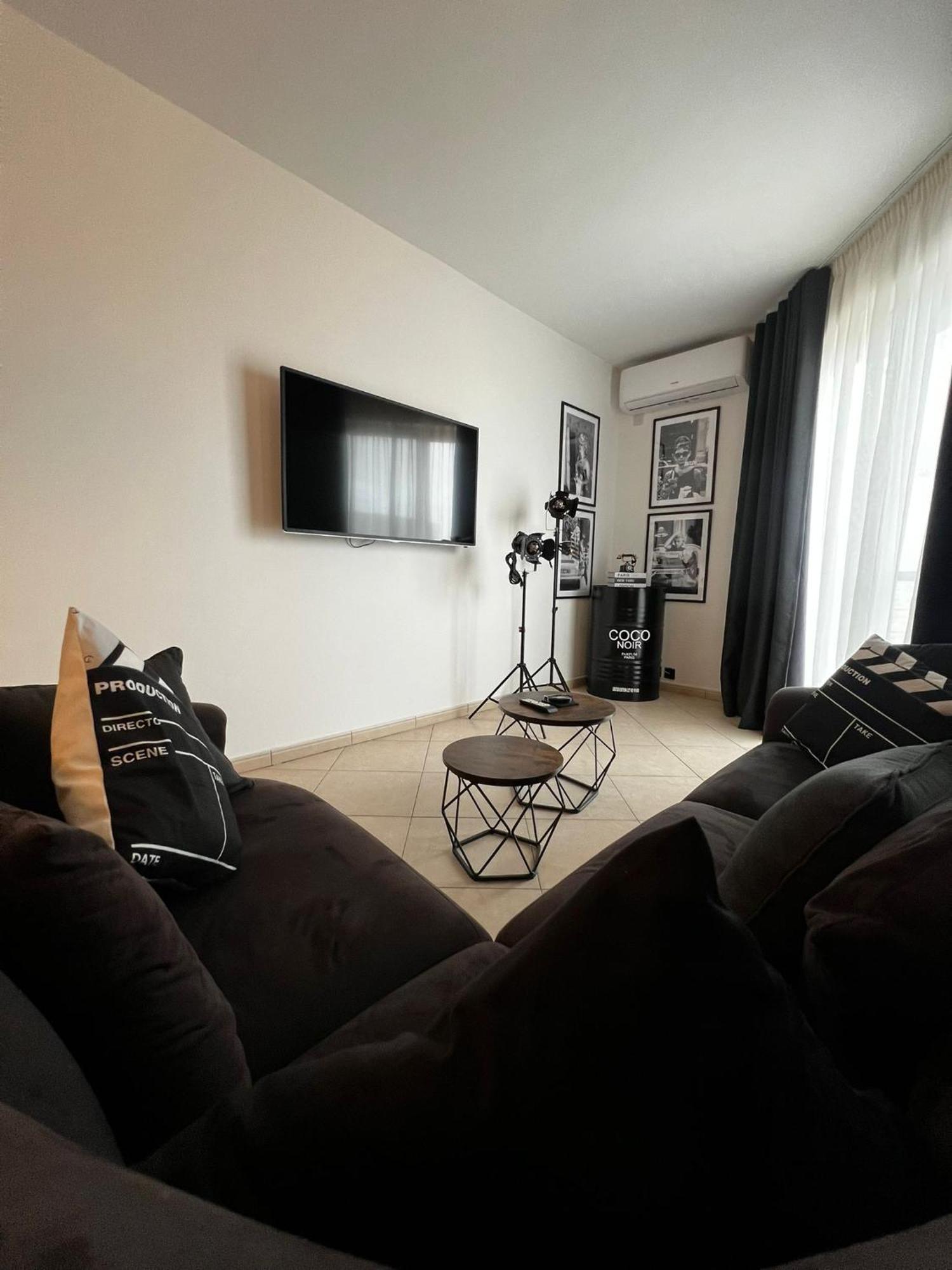 Trendy Seaside Escape 2 Bedroom Penthouse مارساسكالا المظهر الخارجي الصورة